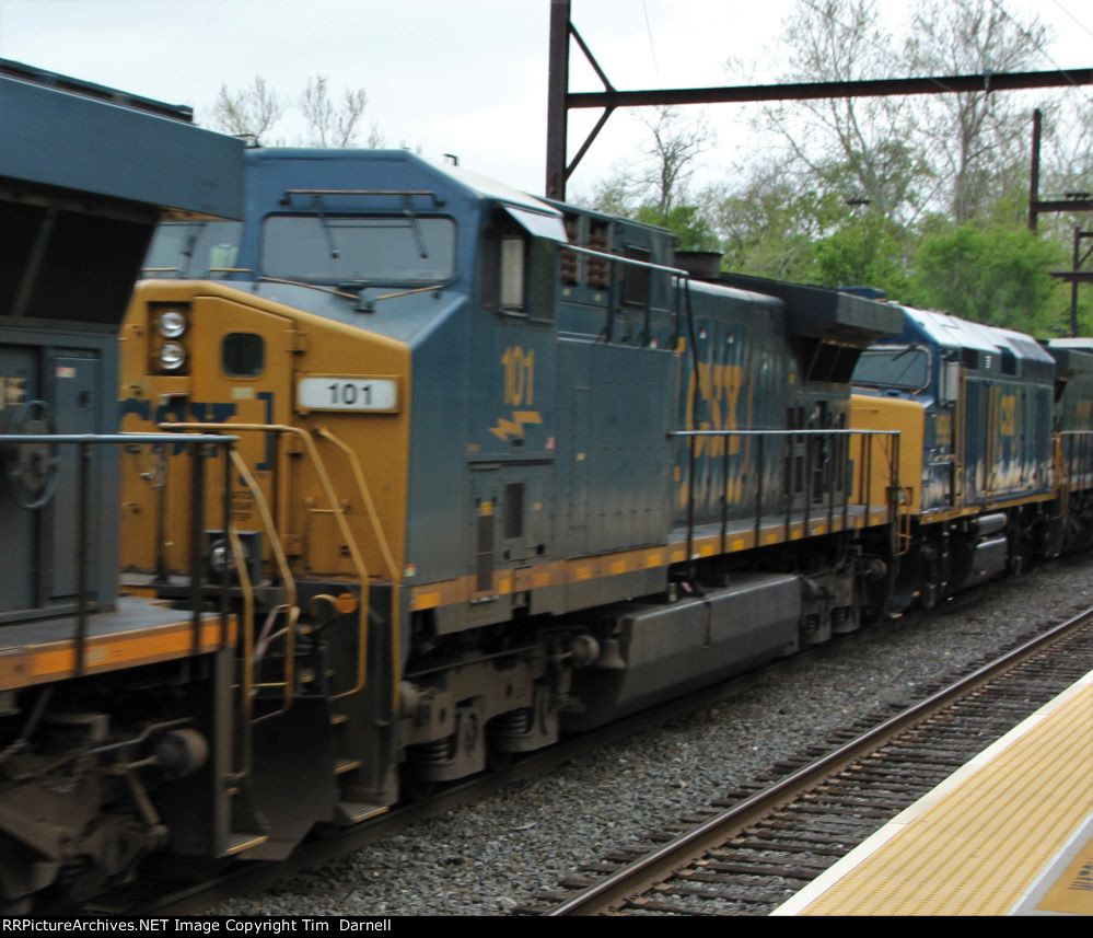 CSX 101 on Q410